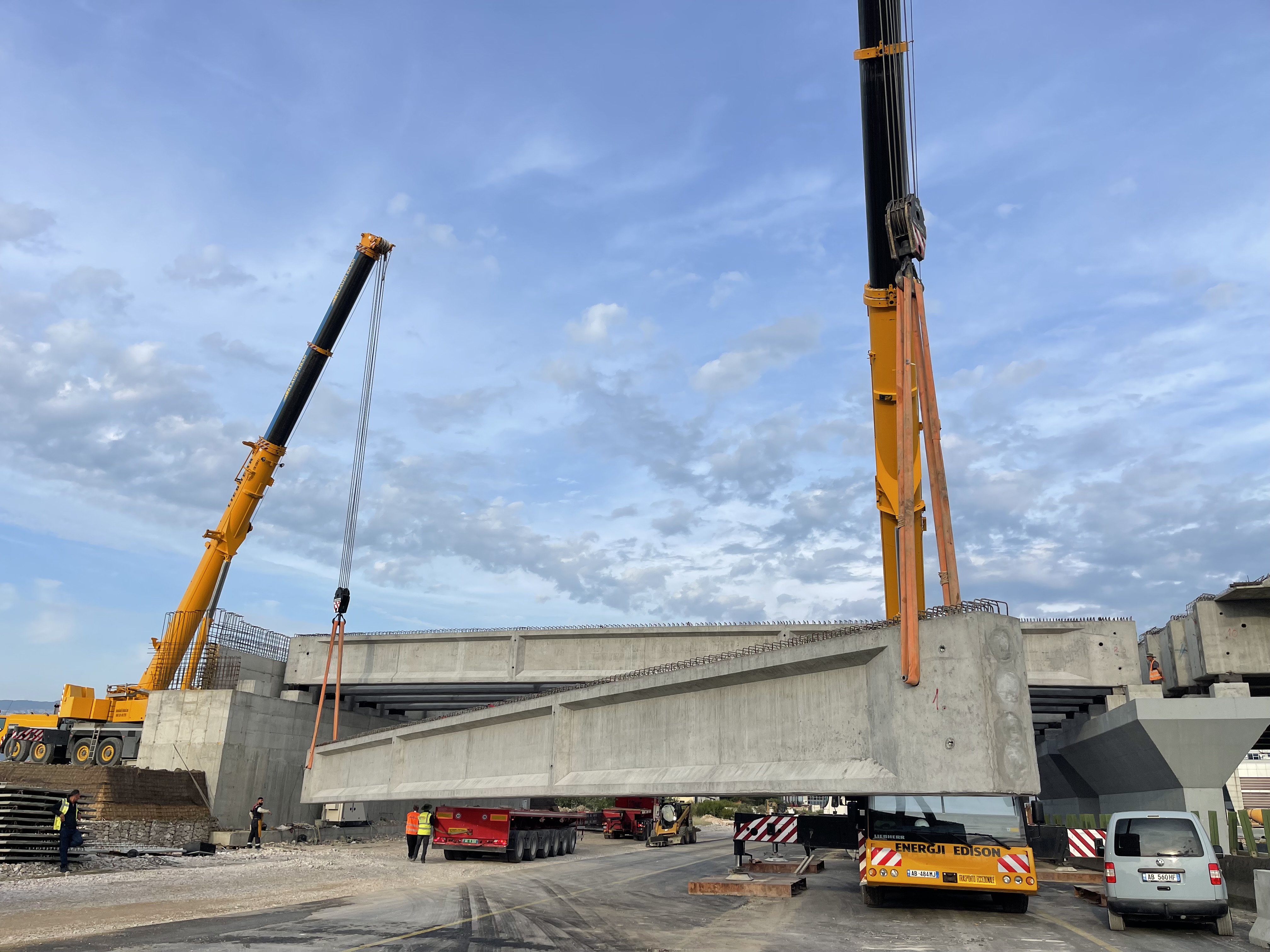 Mobile Cranes